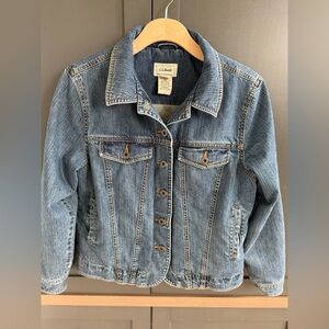 L.L.Bean Blue Denim Jacket Pink Corduroy Lining Details • M